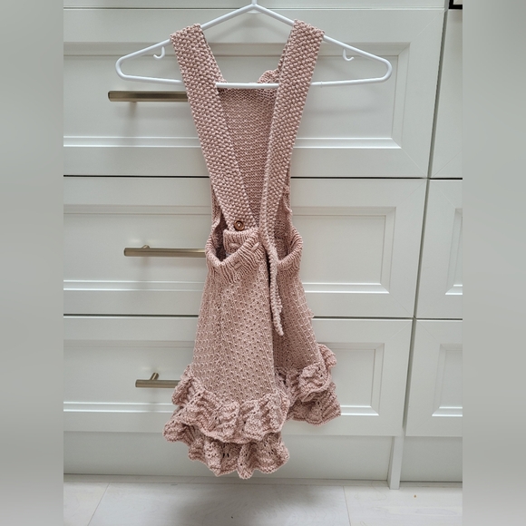 Toddler Girls Hand Knit Ruffle Pinafore - Picture 2 of 3